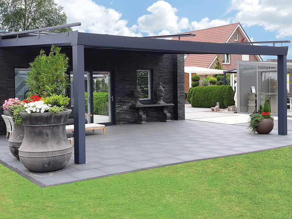 Stadion heuvel transmissie Home & Garden Solutions neemt Sunmaster Nederland over