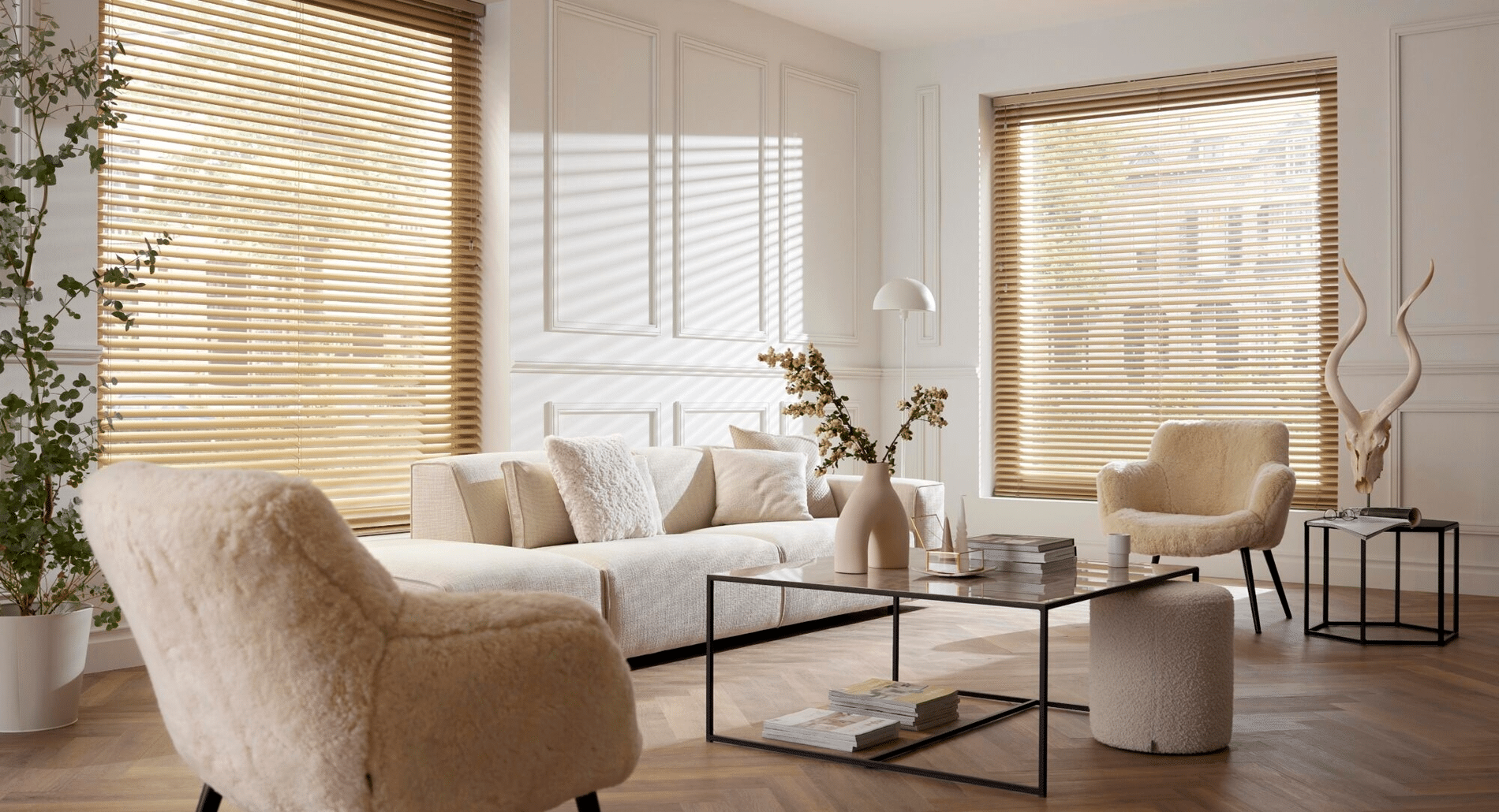 Vertical Blinds Are Back in Style 2